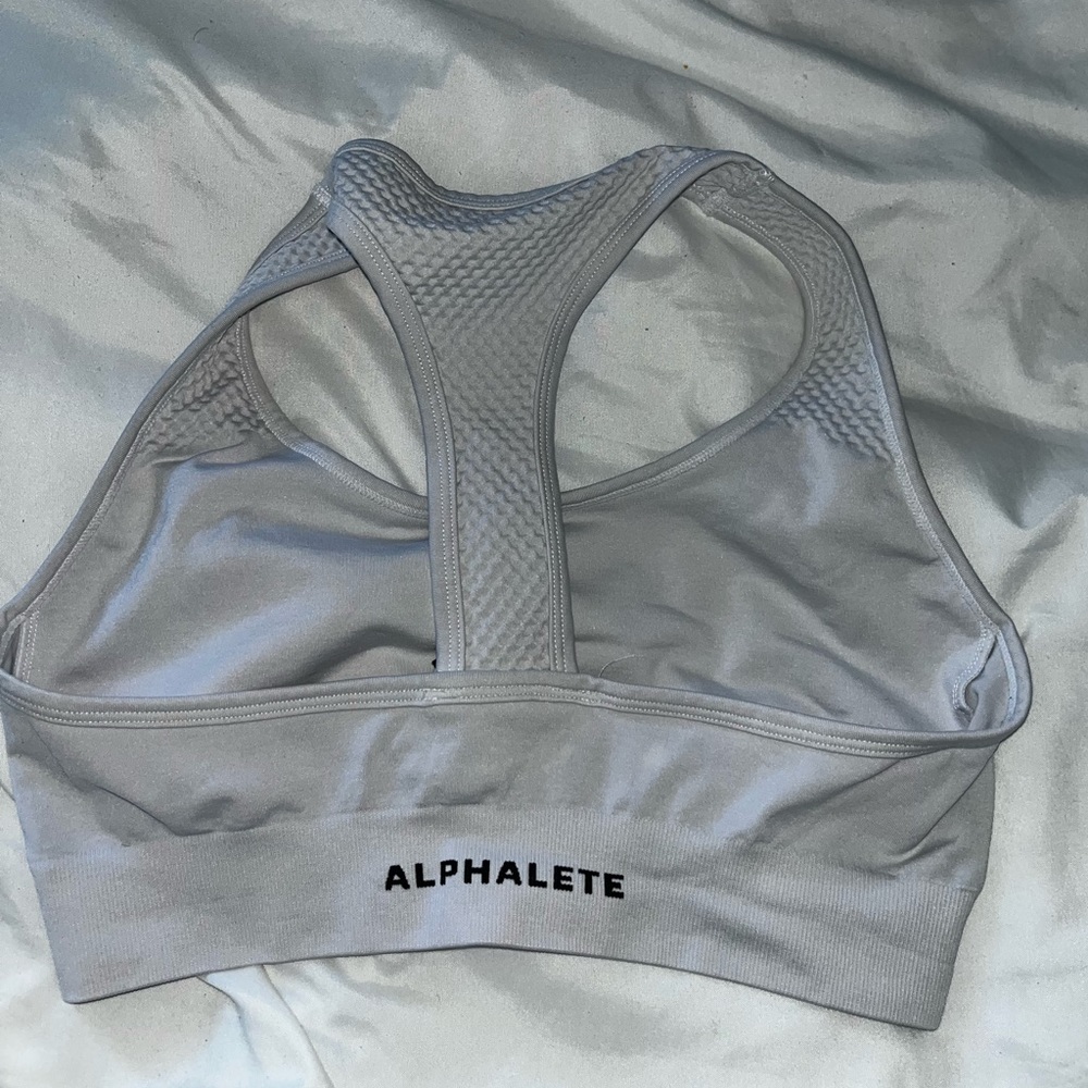 Alphalete impact bra medium white
